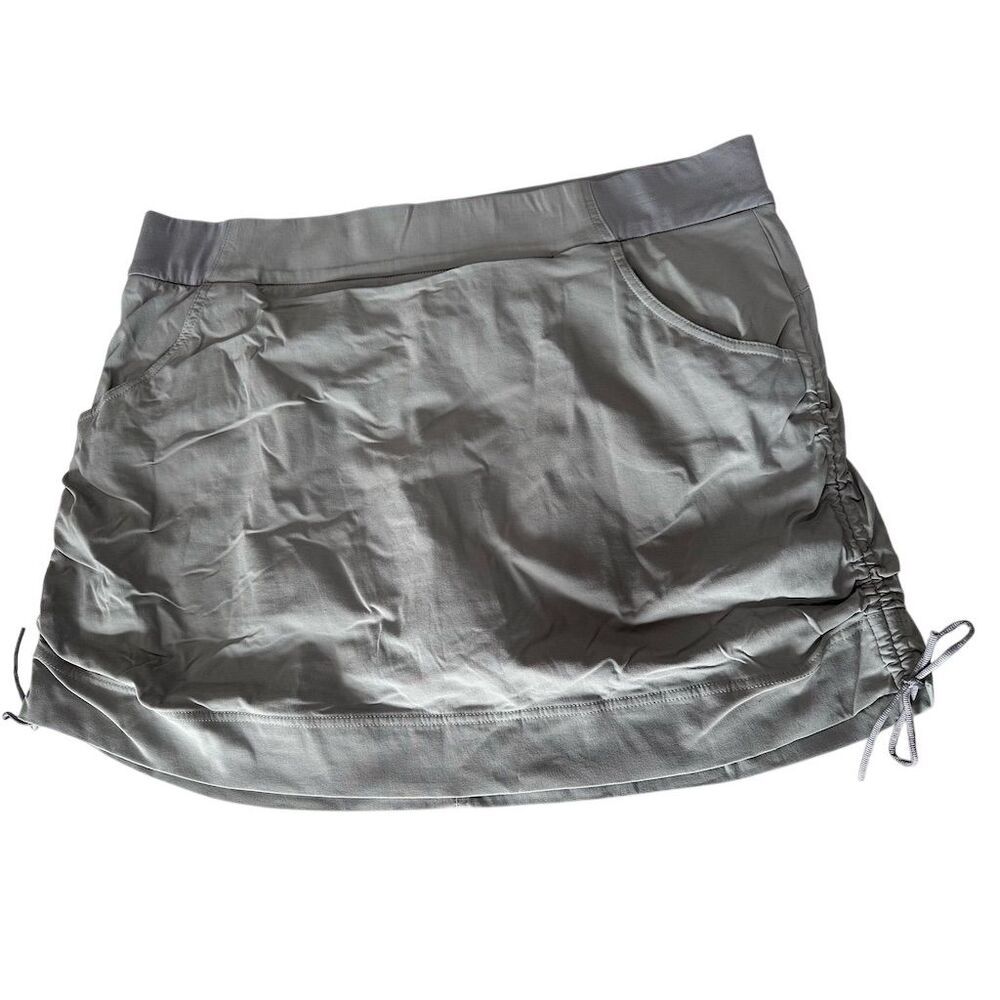 Columbia Women's Gray‎ Skort Size 1X Plus Omni-Shield SI15